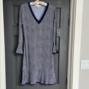 Michael Kors, blue/white Sheath Dress with Bell Sleeves and V-Neck, size small